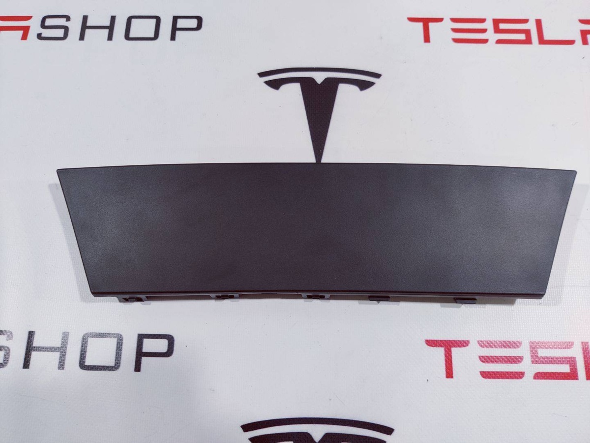 Заглушка к Tesla Model Y 2021