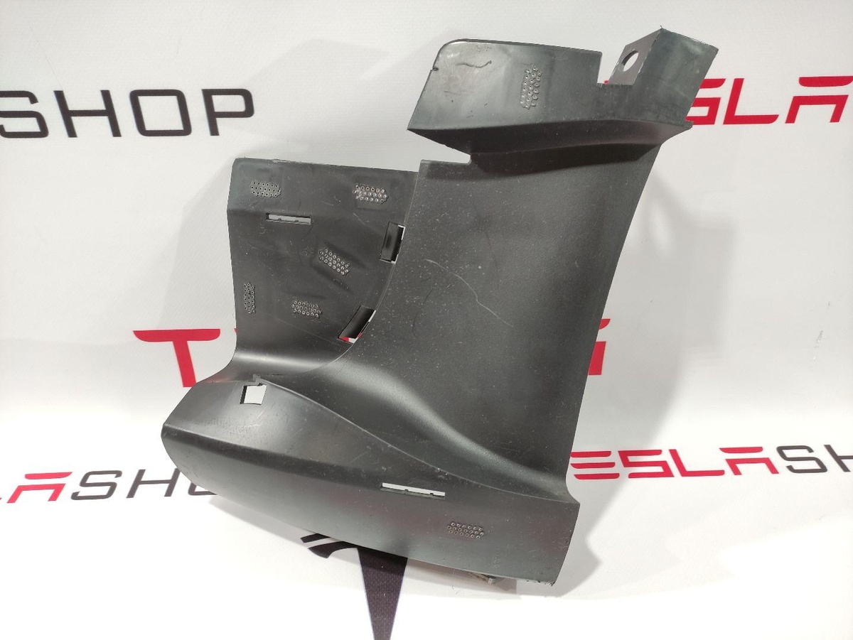 Кронштейн крепления бампера к Tesla Model 3 2020
