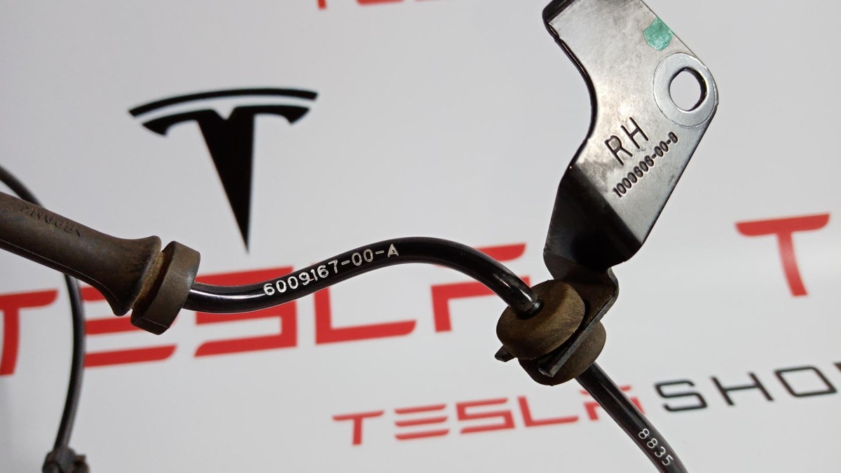 Датчик ABS к Tesla Model S 2015