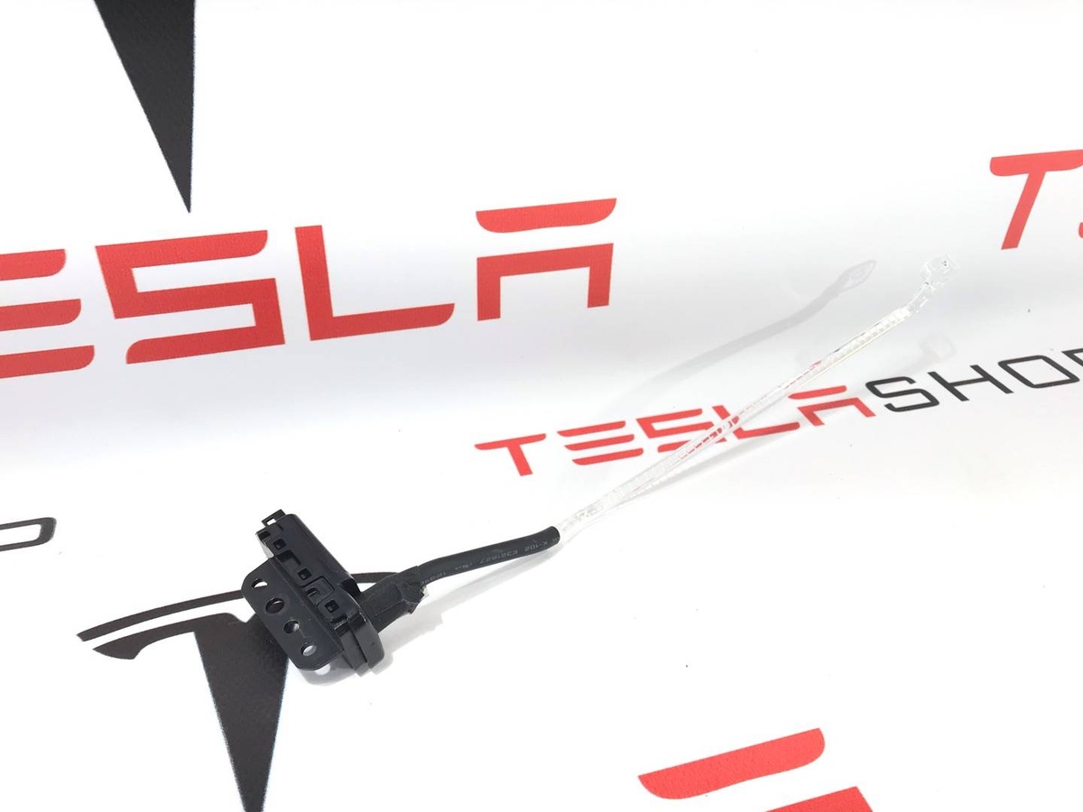 Подсветка номера к Tesla Model S 2021