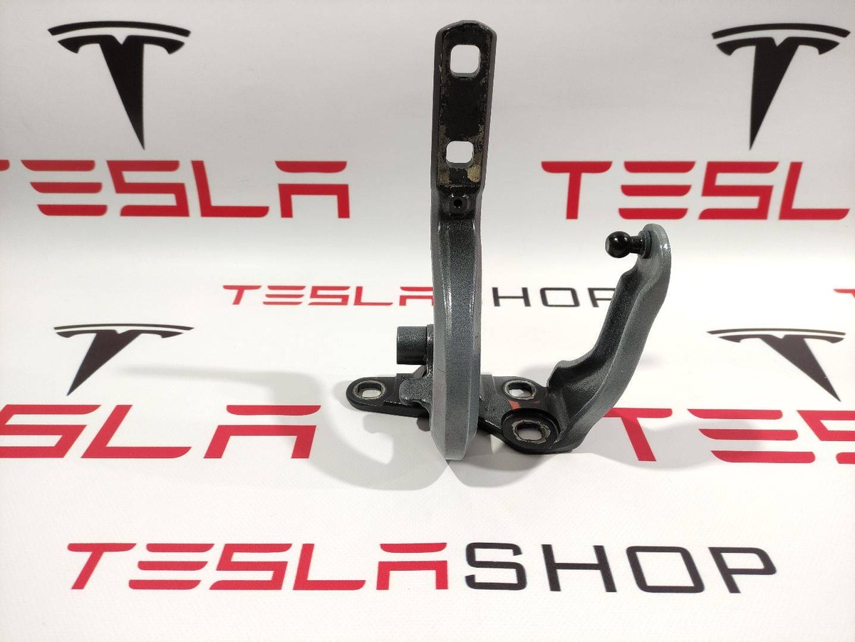 Петля двери к Tesla Model X 2017