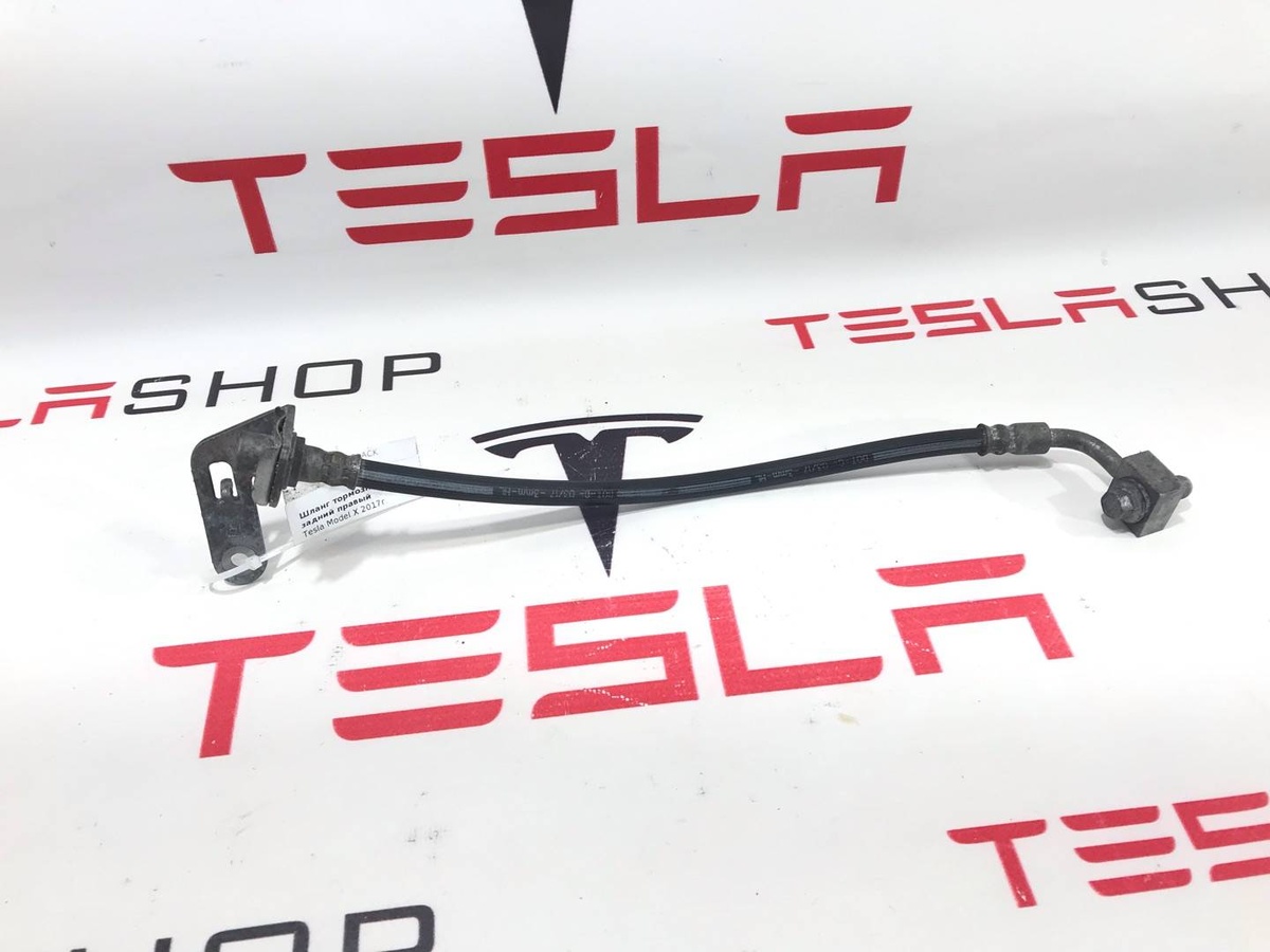 Шланг тормозной к Tesla Model X 2017
