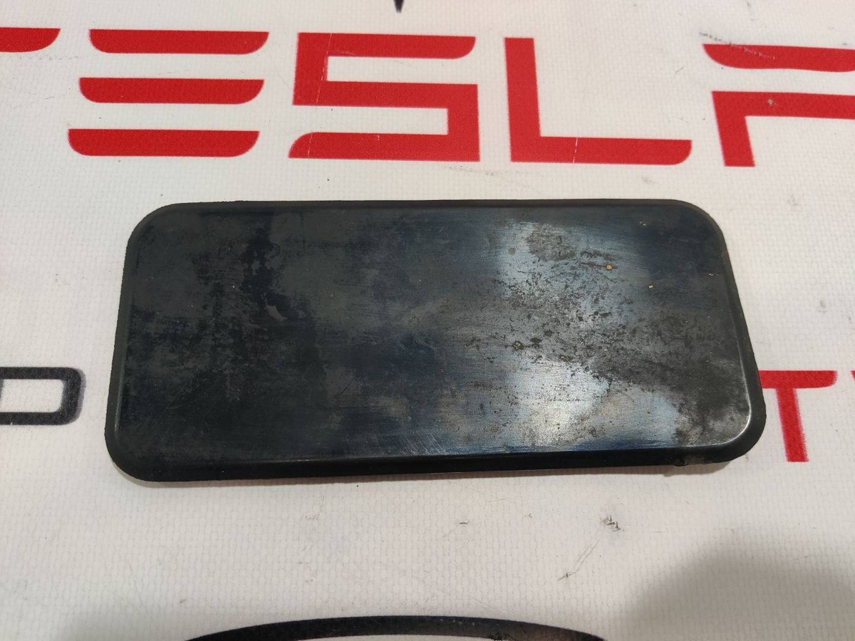 Заглушка к Tesla Model 3 2019