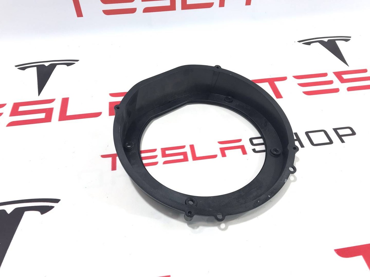Динамик к Tesla Model S 2021