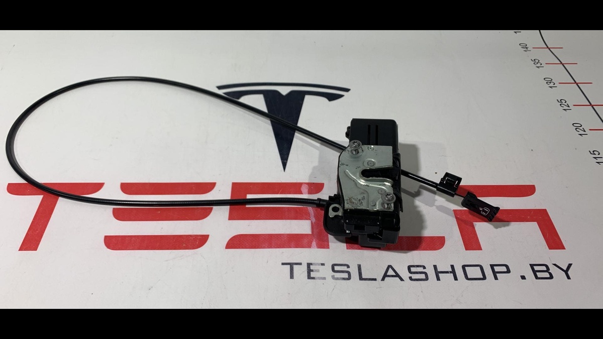 Замок двери задней левой к Tesla Model S 2014