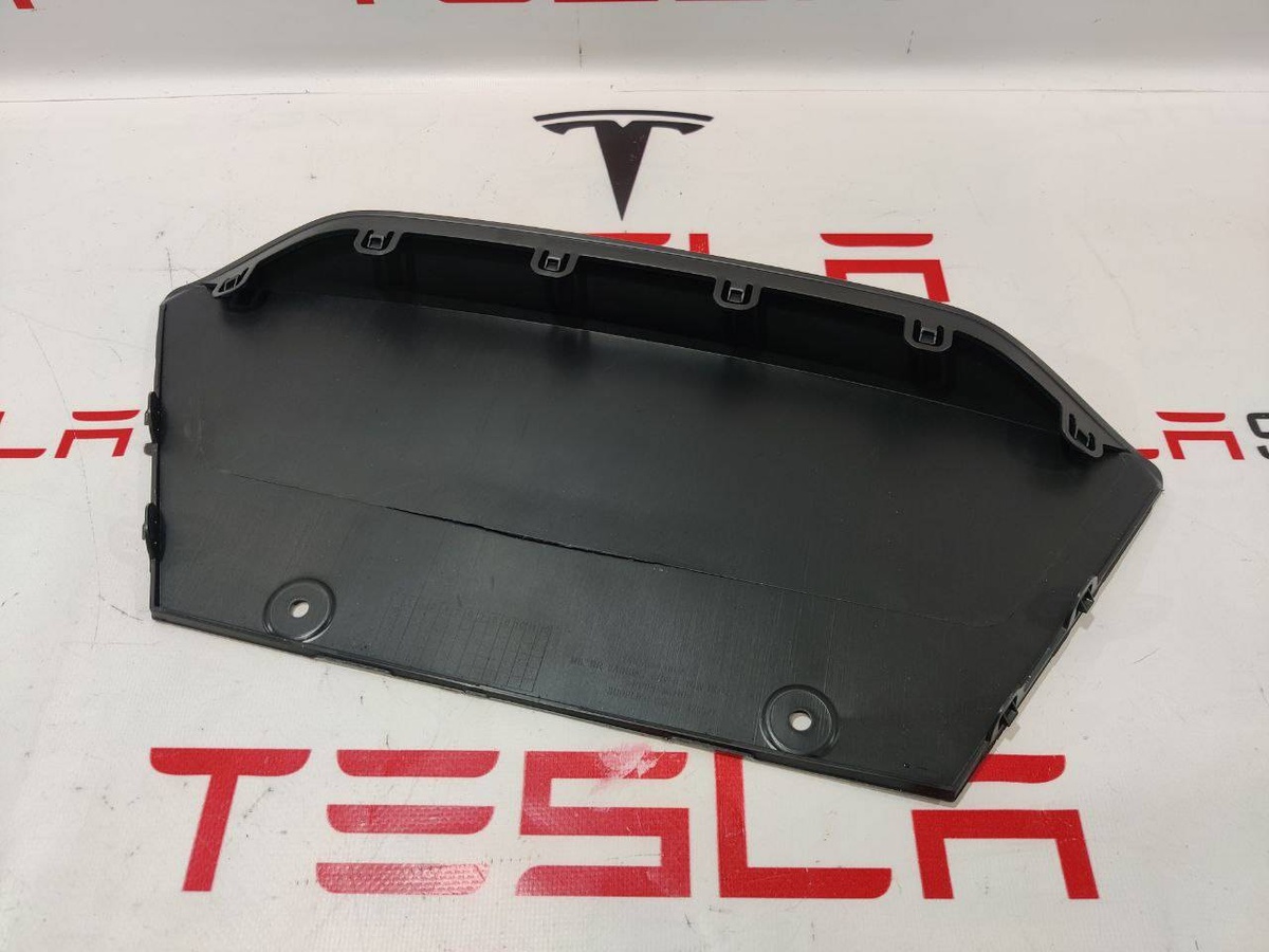 Заглушка к Tesla Model S 2022