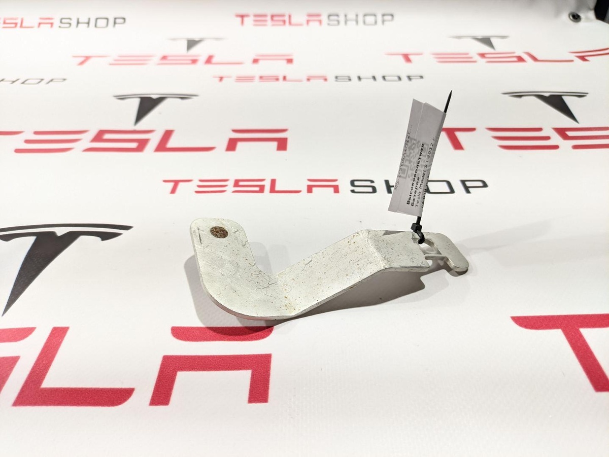 Клипса к Tesla Model S 2012