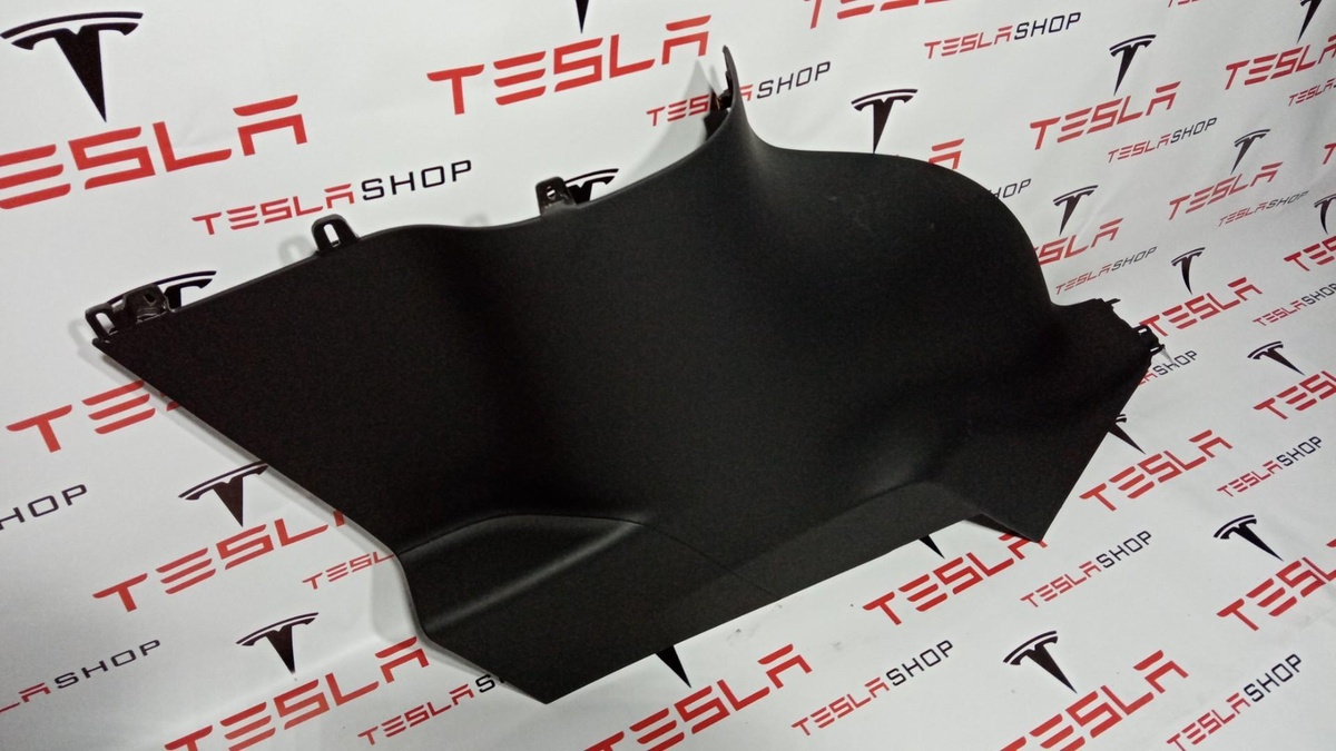 Обшивка багажника к Tesla Model X 2020