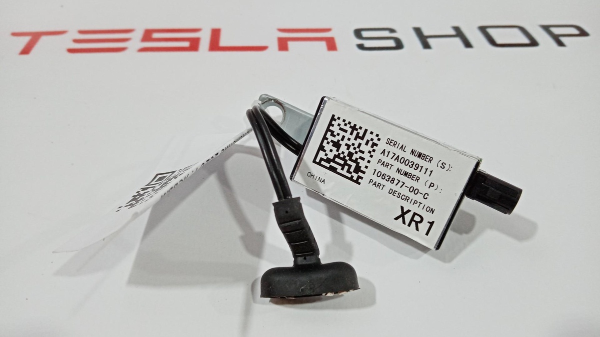 Усилитель антенны к Tesla Model X 2020