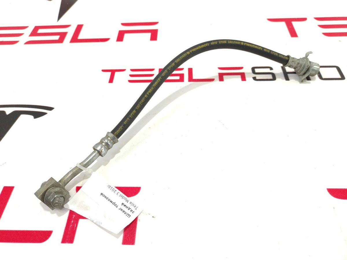 Шланг тормозной к Tesla Model 3 2018