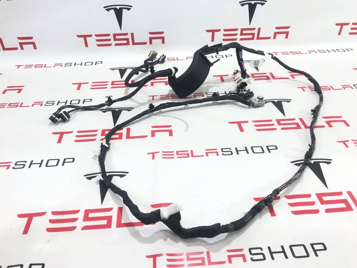 Проводка двери к Tesla Model X 2017