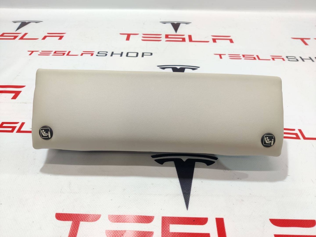 Крепление сиденья к Tesla Model S 2021