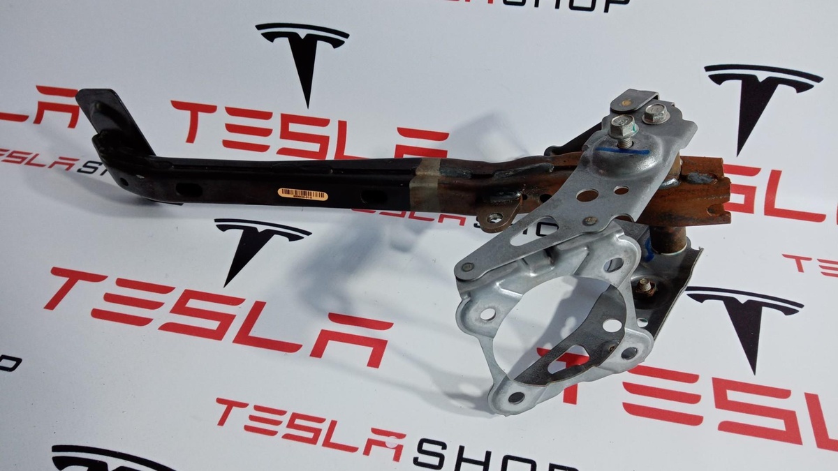 Педаль тормоза к Tesla Model S 2015