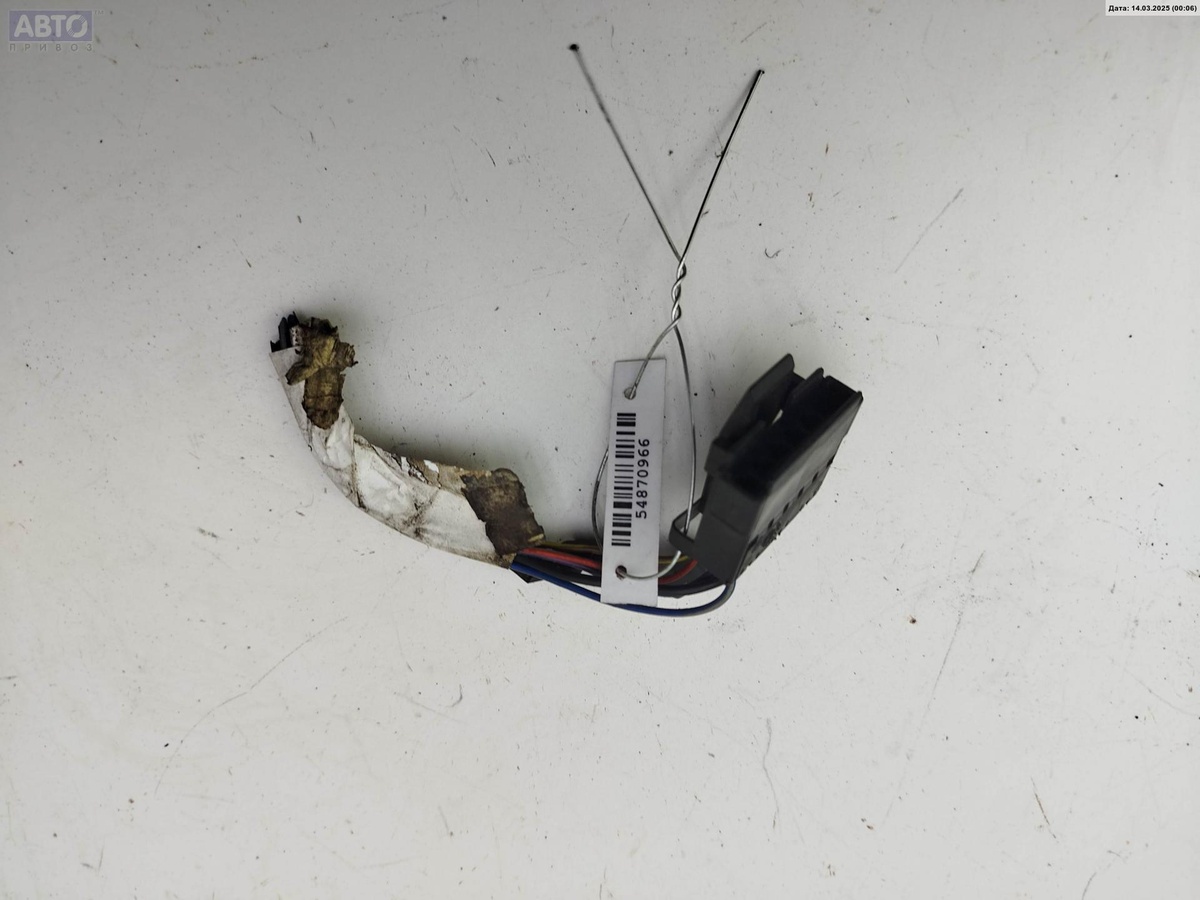 Разъем AUX / USB к Opel Corsa 2009