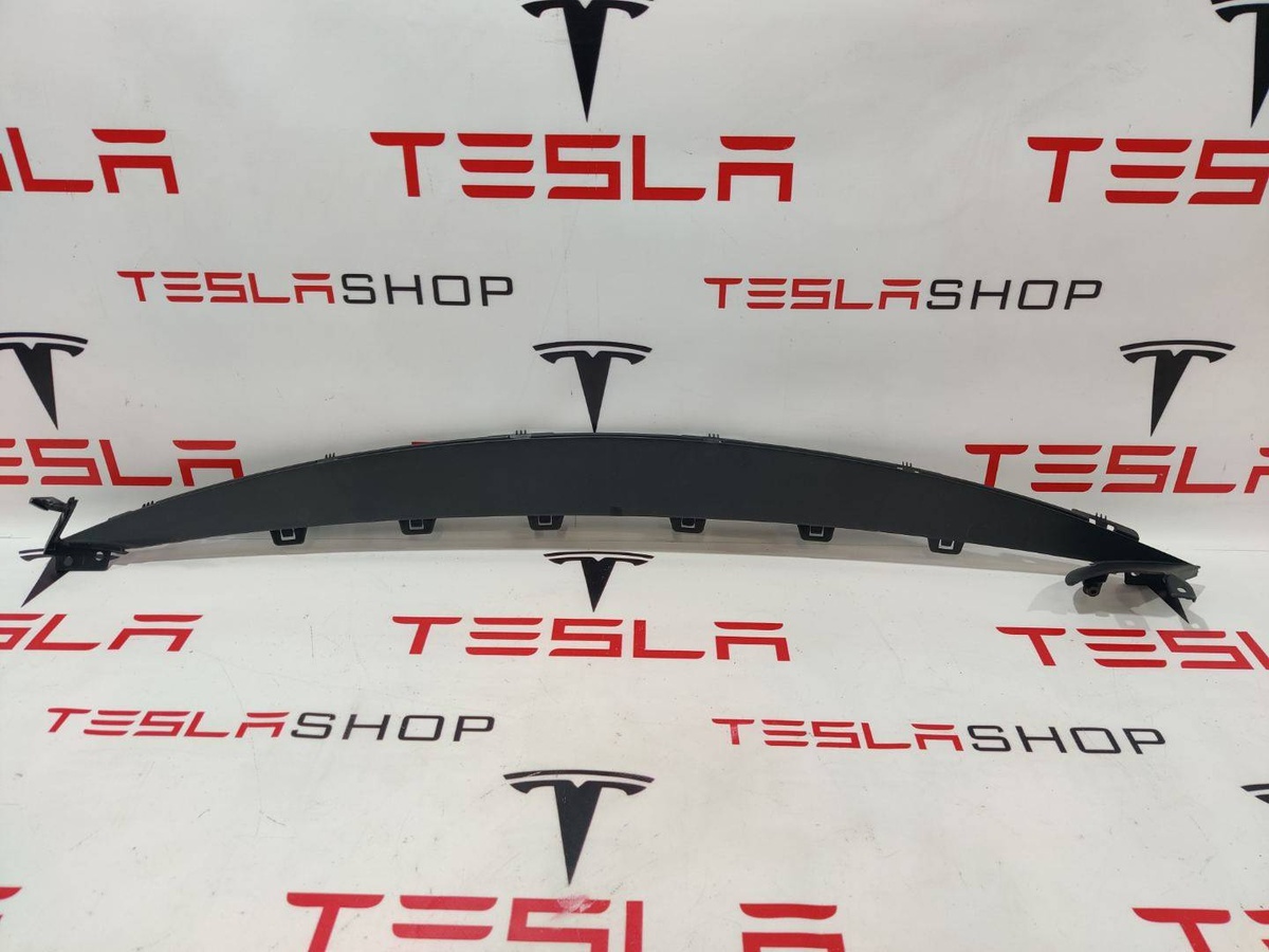 Молдинг бампера переднего к Tesla Model X 2021
