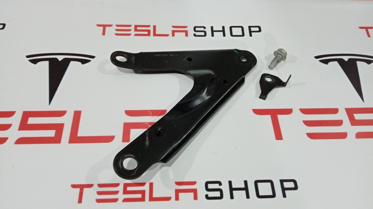 Кронштейн подрамника к Tesla Model S 2015