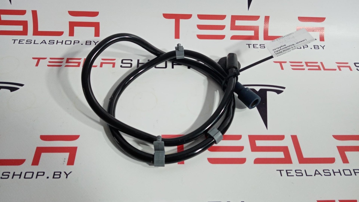 Стекло панорамной крыши к Tesla Model S 2014