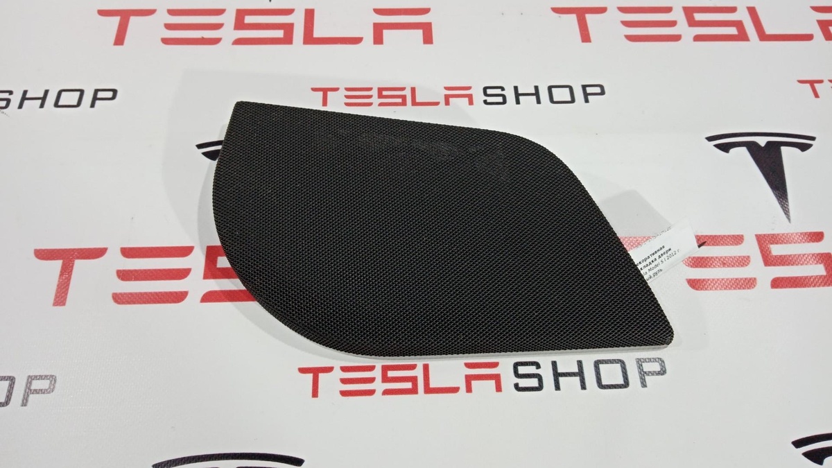 Сетка для динамика к Tesla Model S 2012