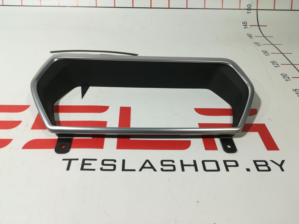 Щиток приборов (приборная панель) к Tesla Model S 2014