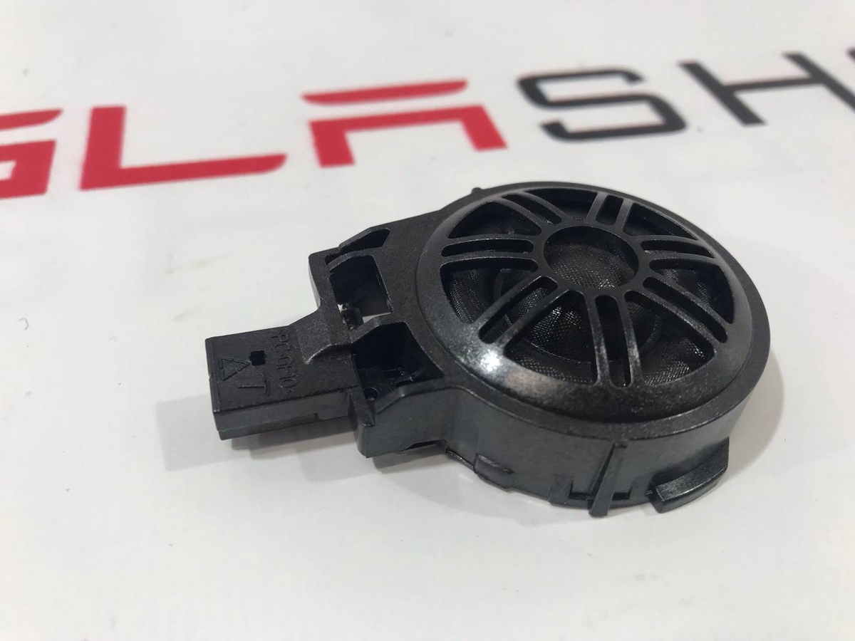 Динамик к Tesla Model 3 2020