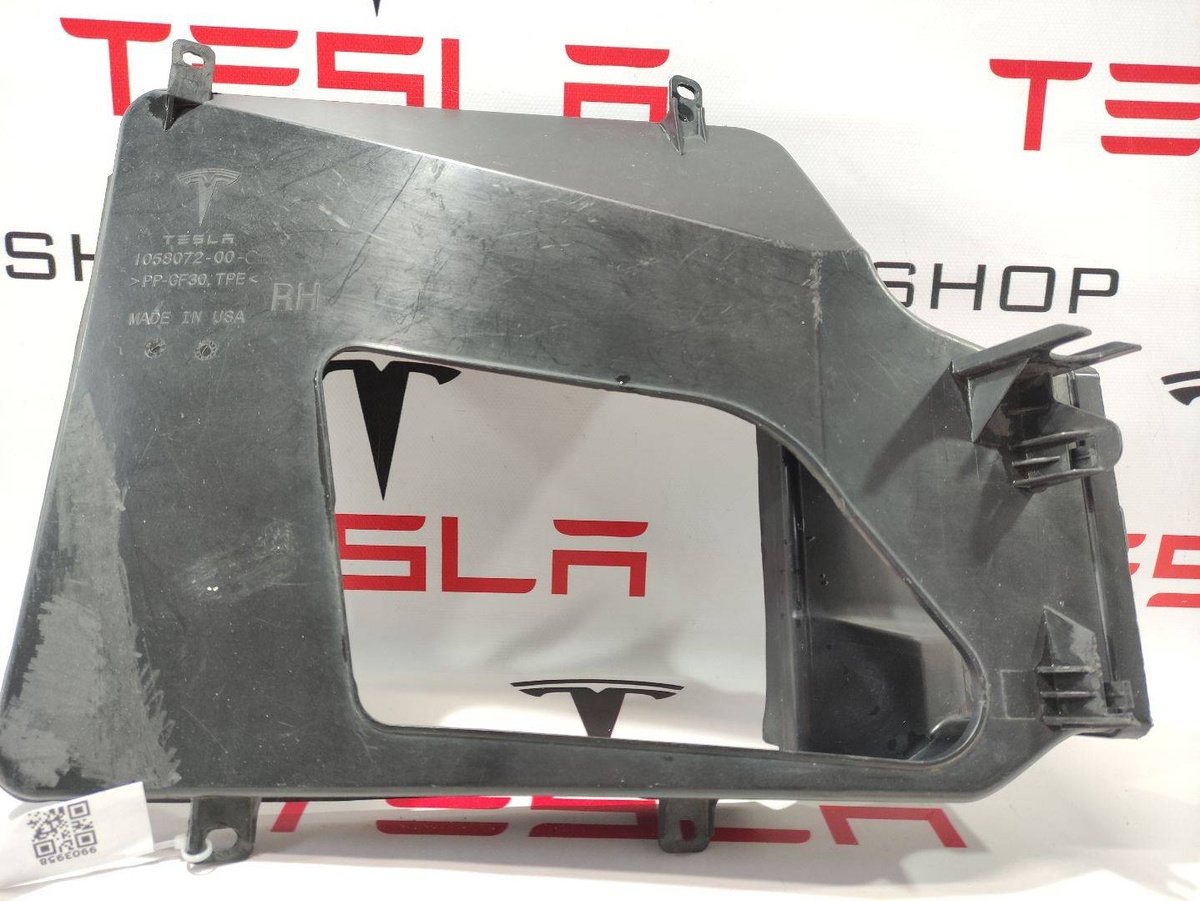 Дефлектор к Tesla Model S 2017