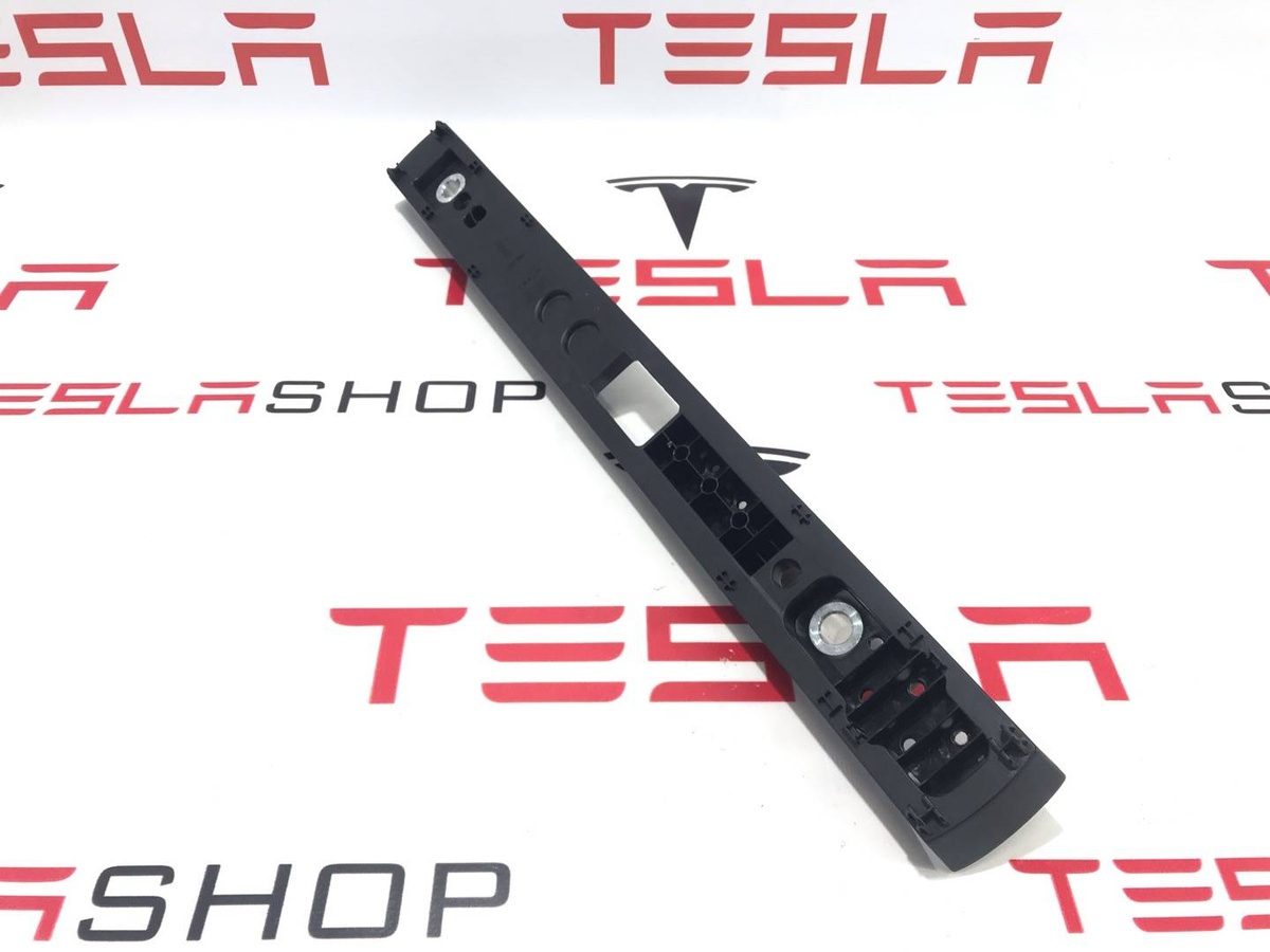 Сиденье переднее к Tesla Model S 2021