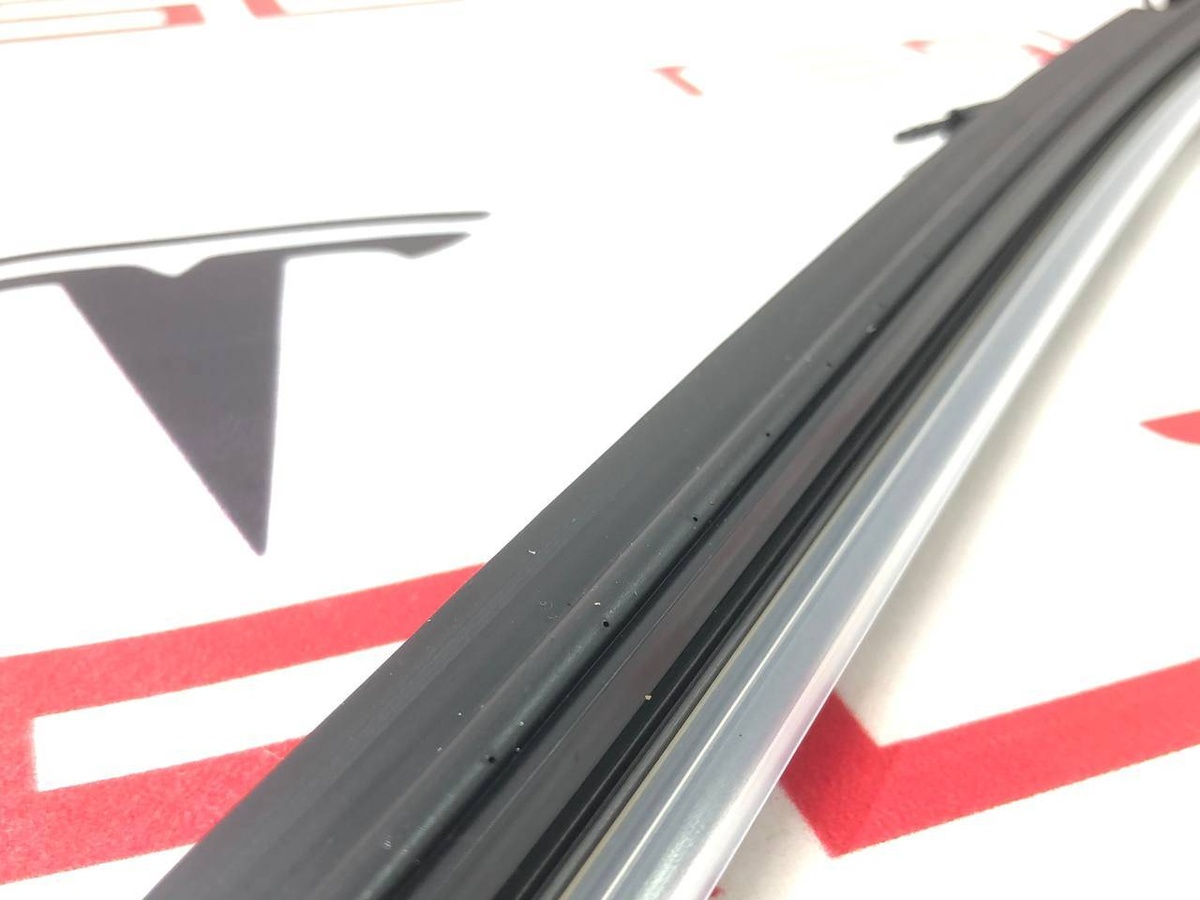 Щётки стеклоочистителя к Tesla Model X 2020