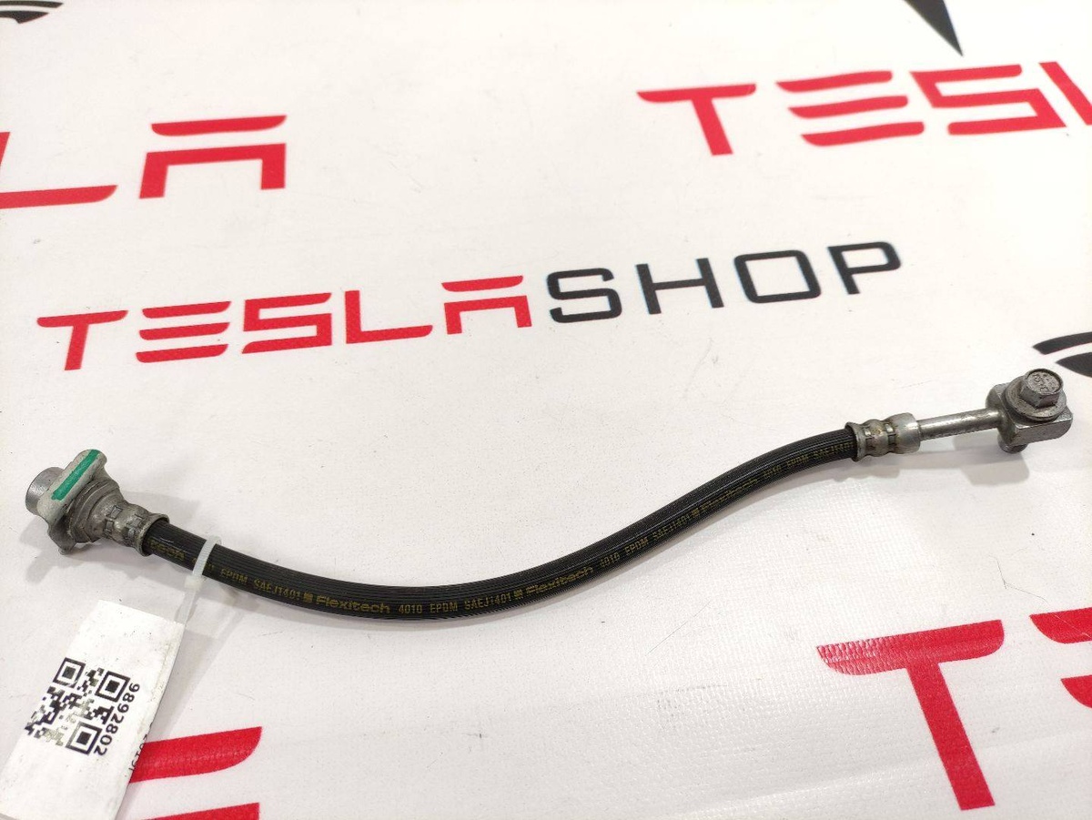 Шланг тормозной к Tesla Model 3 2019