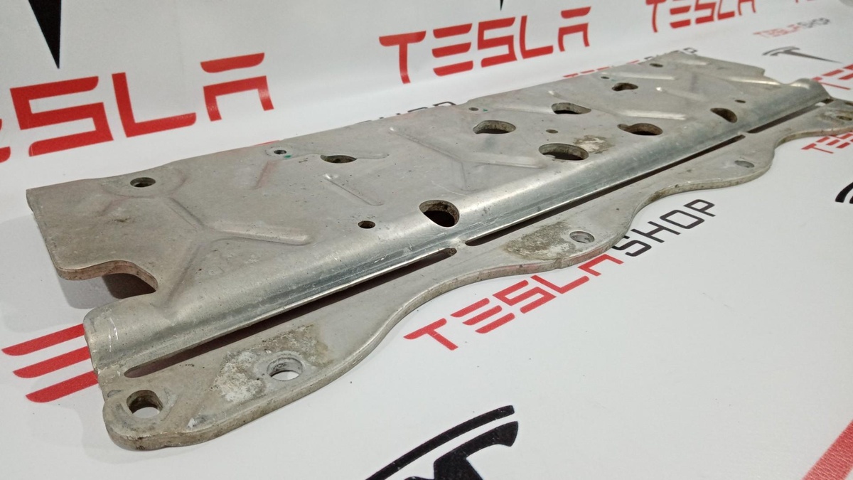Демпфер к Tesla Model S 2014