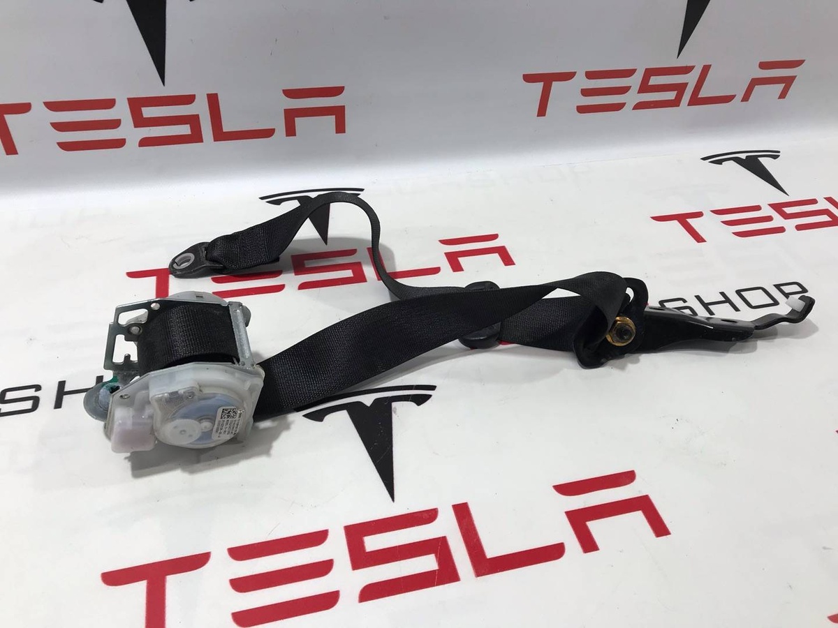 Ремень безопасности к Tesla Model S 2017