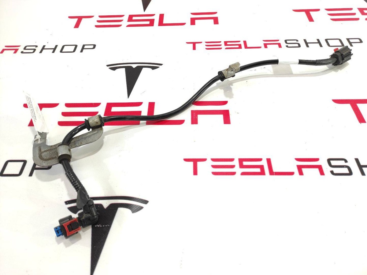 Проводка к Tesla Model 3 2018