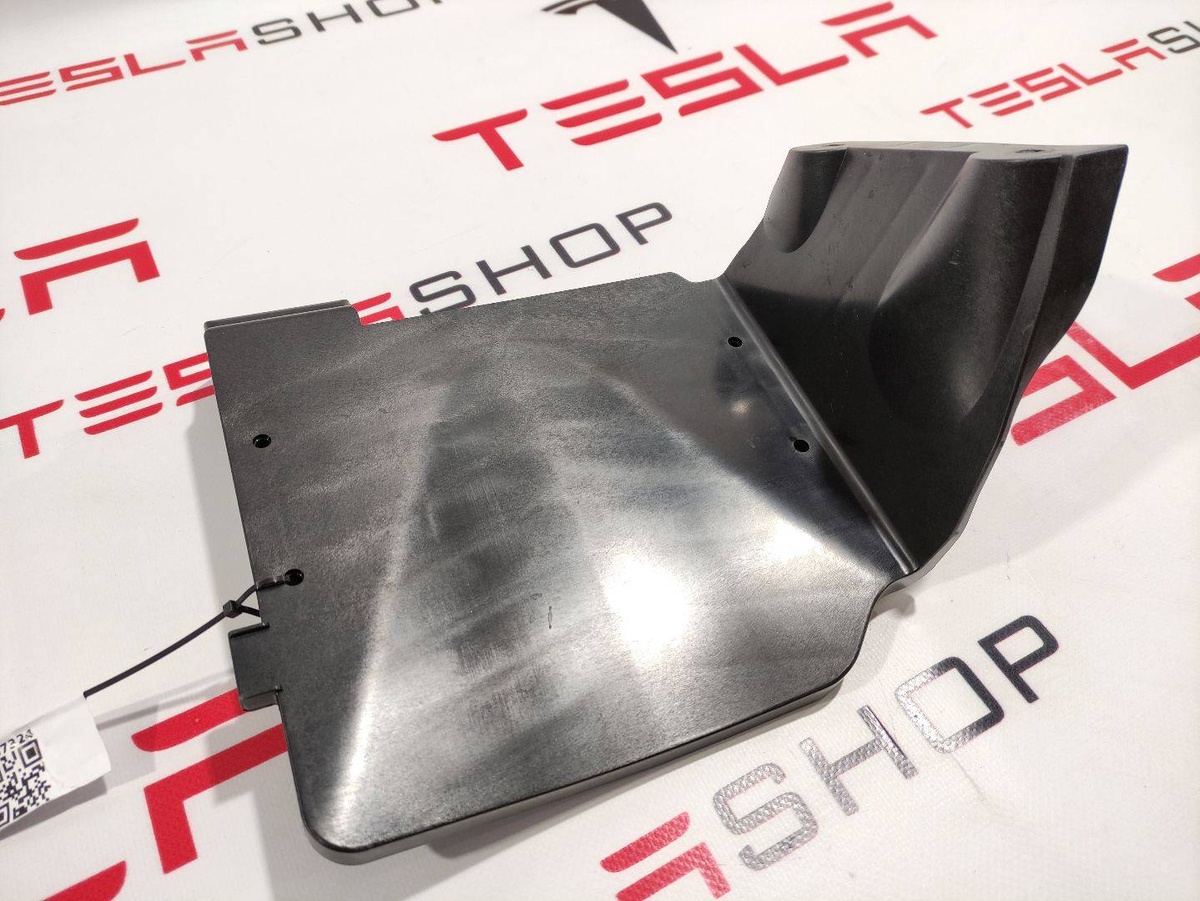 Механизм (прочие) к Tesla Model S 2015