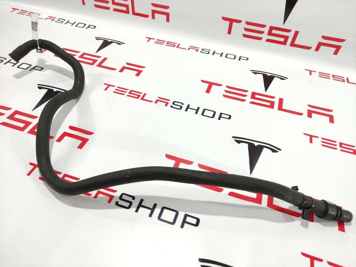 Патрубок к Tesla Model X 2016