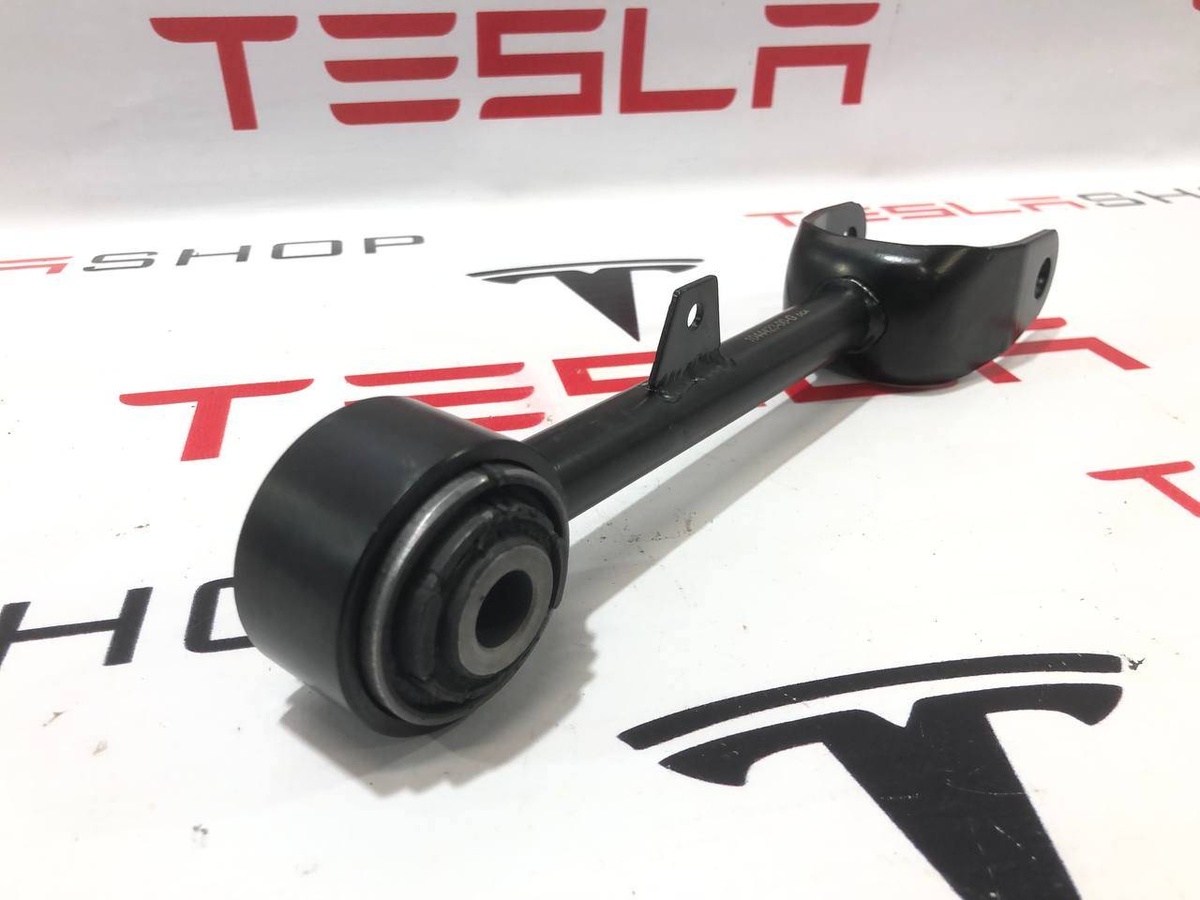 Рычаг задний к Tesla Model 3 2021