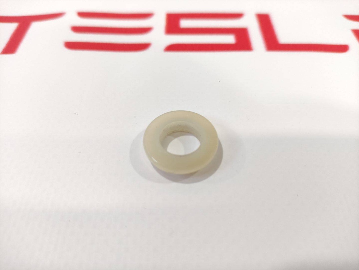 Шайба к Tesla Model S 2015