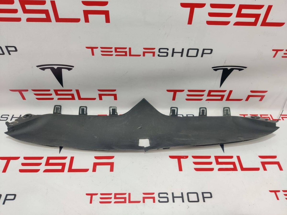 Молдинг бампера переднего к Tesla Model X 2019