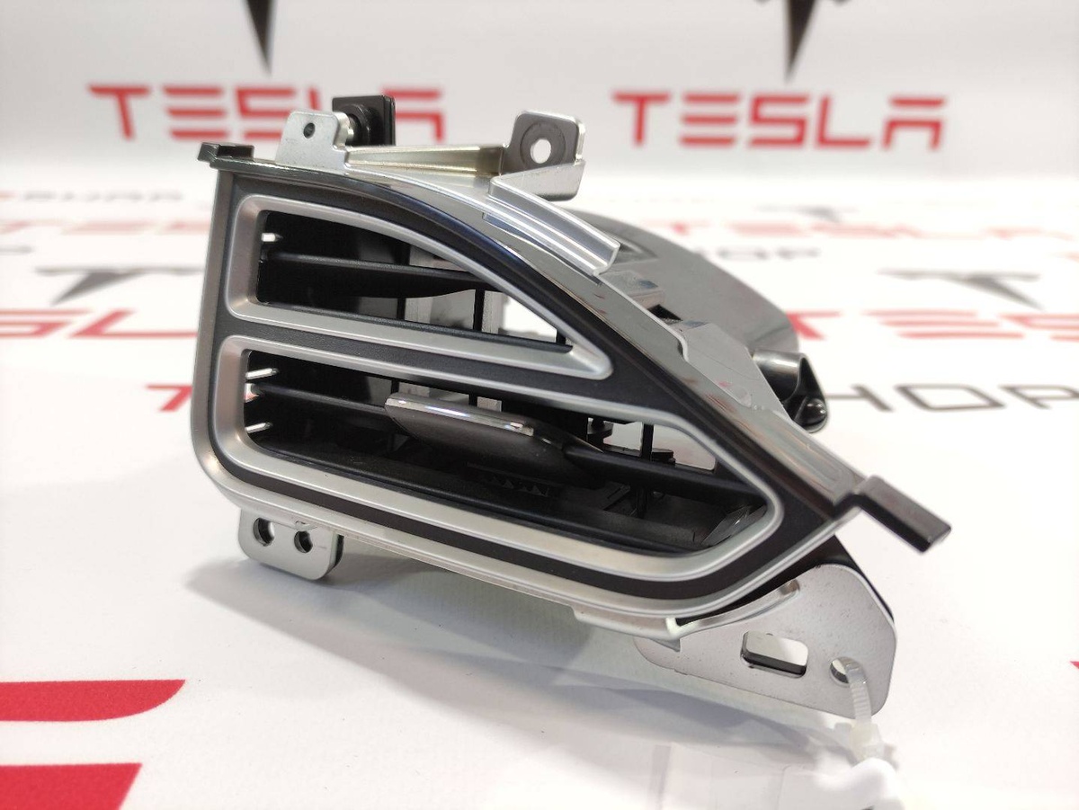 Воздуховод к Tesla Model S 2015
