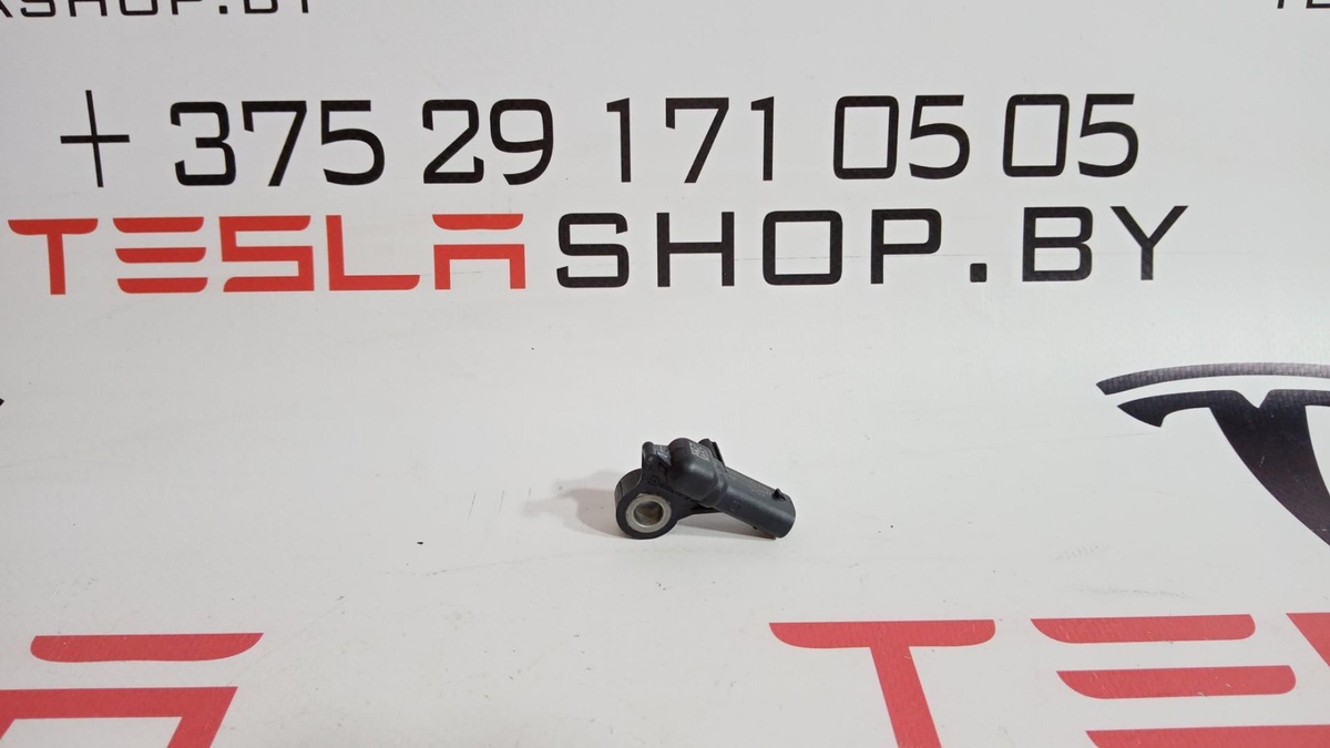 Датчик удара к Tesla Model 3 2019