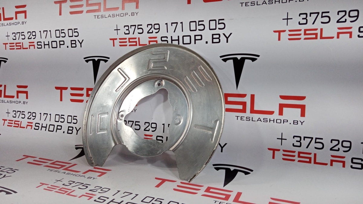 Кожух защитный тормозного диска к Tesla Model 3 2019