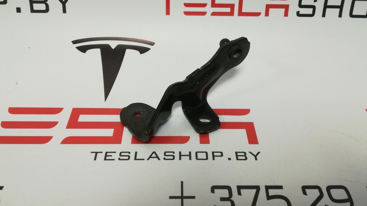 Механизм (прочие) к Tesla Model 3 2019