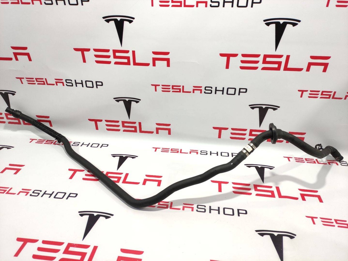 Патрубок к Tesla Model X 2017