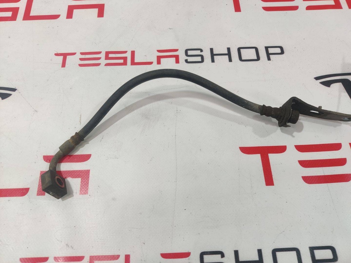 Шланг тормозной к Tesla Model S 2014