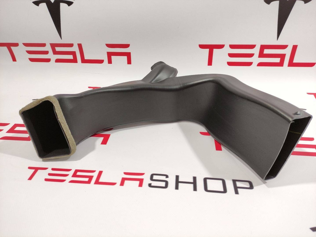 Воздуховод к Tesla Model X 2016