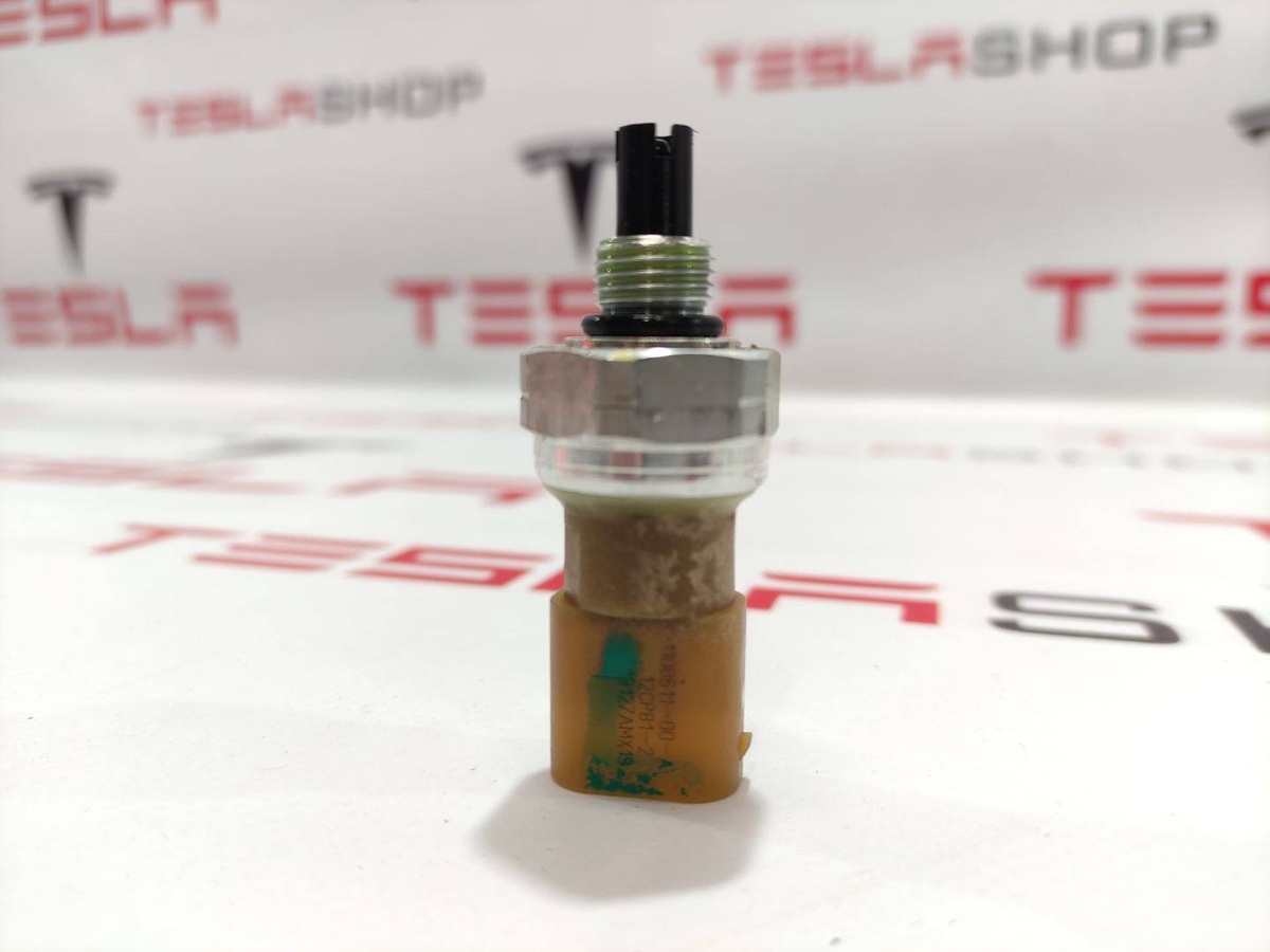 Датчик кондиционера к Tesla Model 3 2019