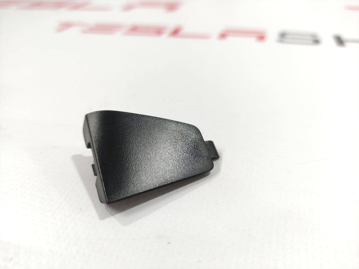 Заглушка к Tesla Model 3 2019