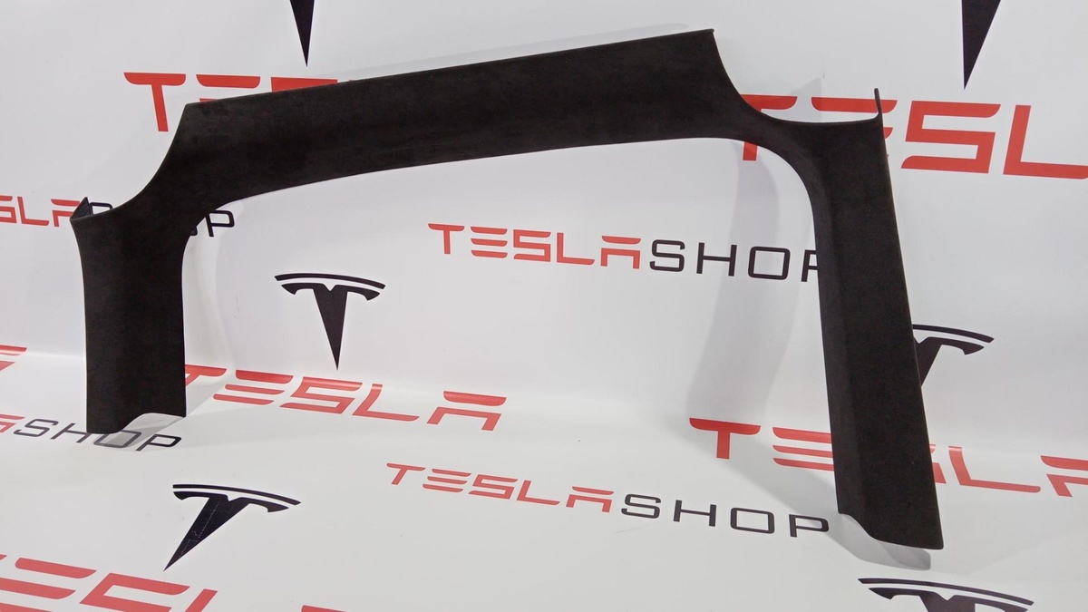 Обшивка двери (дверная карта) комплект к Tesla Model X 2016