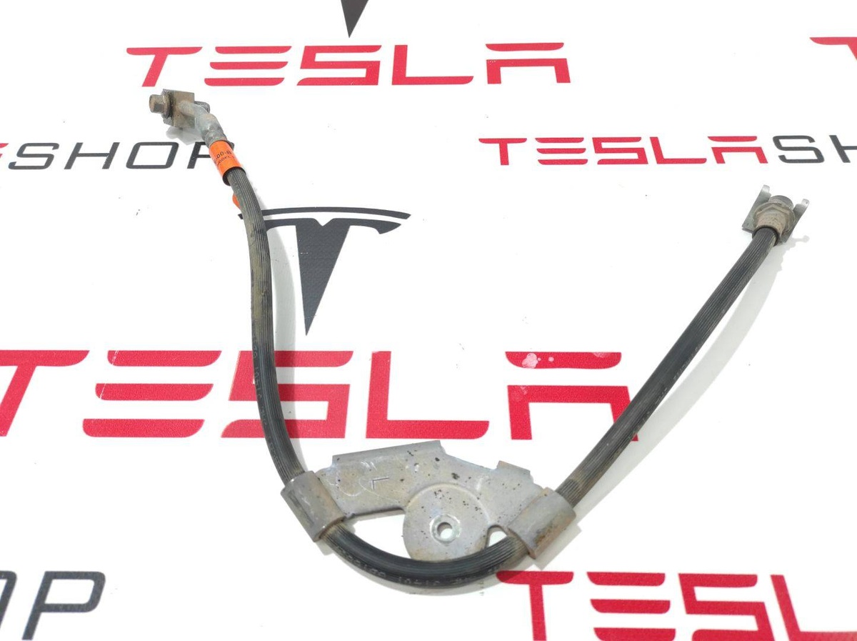 Шланг тормозной к Tesla Model X 2019