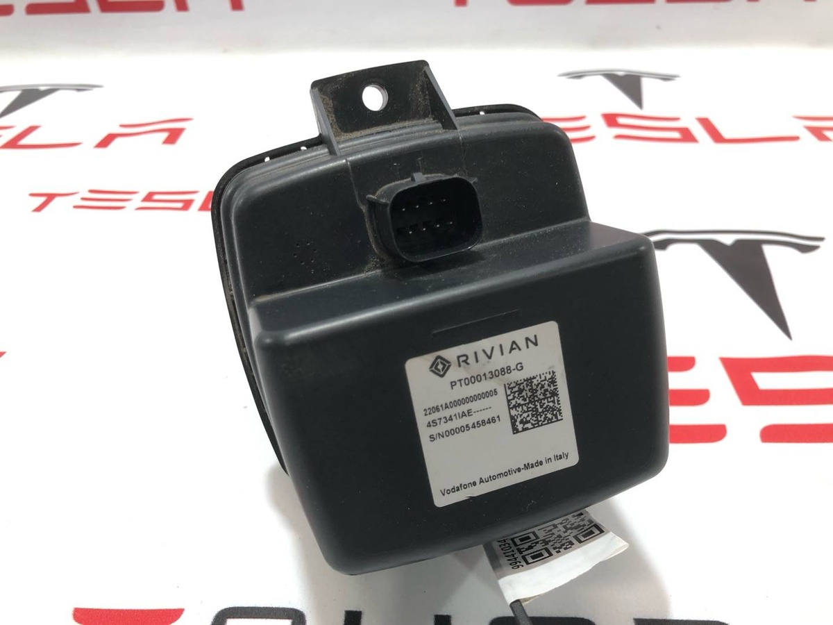 Динамик к Rivian R1T 2022