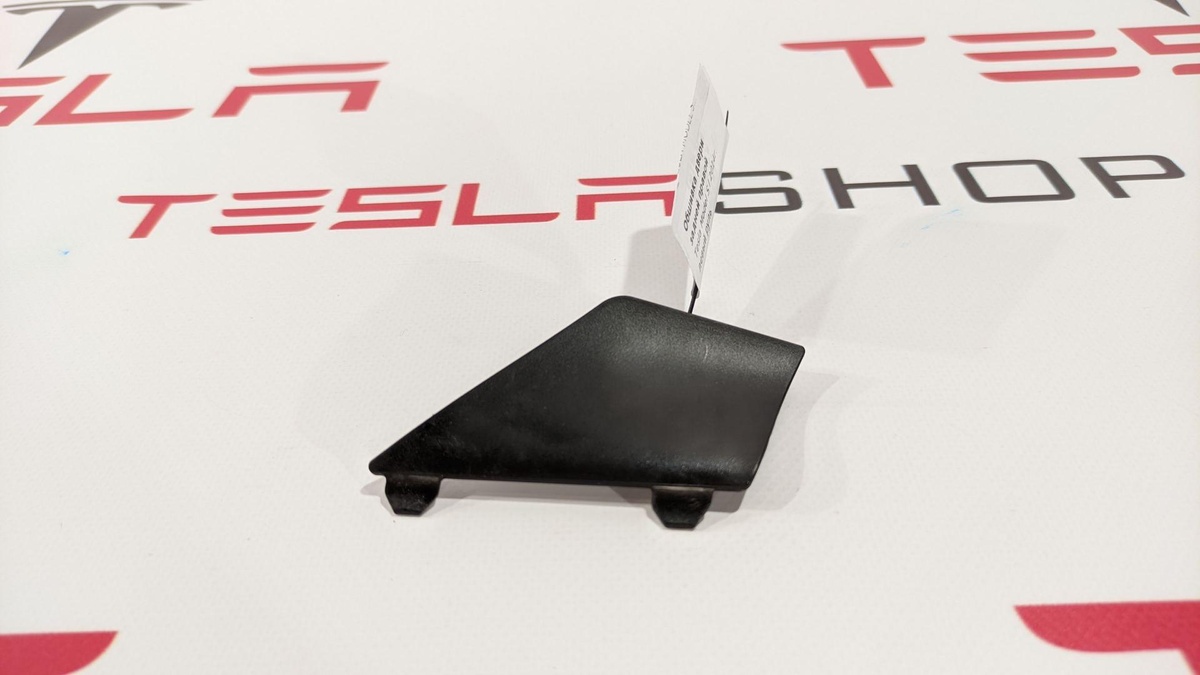 Заглушка к Tesla Model S 2014