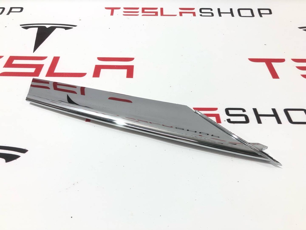 Молдинг бампера переднего к Tesla Model S 2020